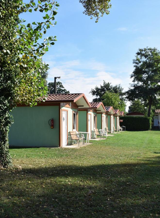 Marina Tynec N. L. - Kemp Týnec nad Labem 외부 사진